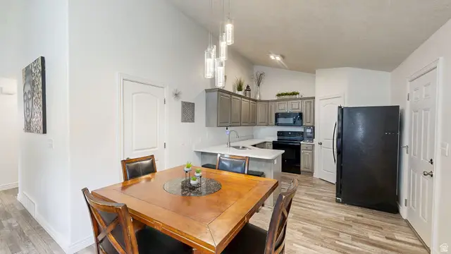 3033 E Canyon Glen Loop, Spanish Fork, UT 84660 - #3