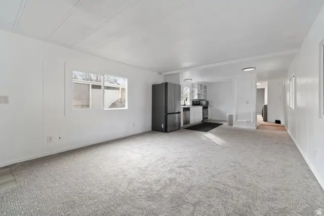 264 E Crescentwood Dr #256, Sandy, UT 84070 - #3