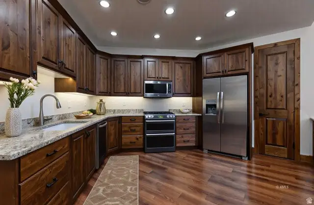 493 E Donner Cir, Kanab, UT 84741 - #3