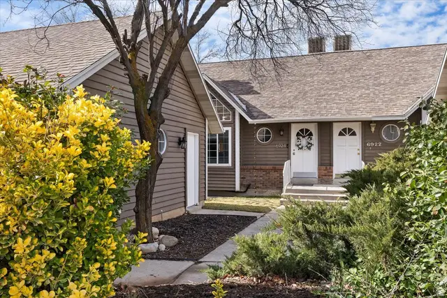 6924 S Hillside Village Cir, Salt Lake City, UT 84121 - #1