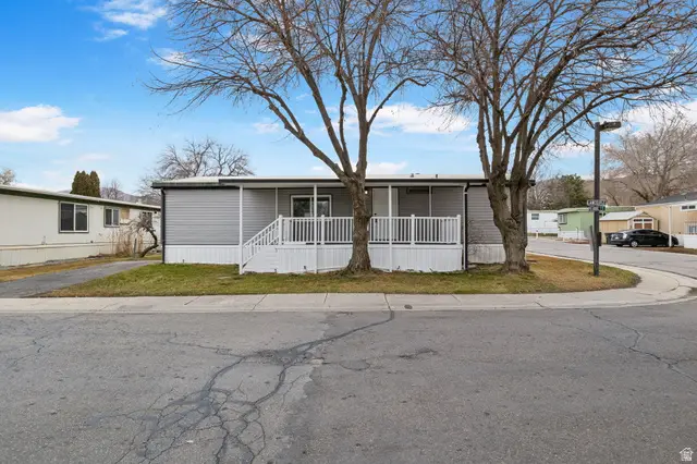 562 Lancelot Dr #60, North Salt Lake, UT 84054 - #2