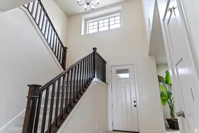 911 Callie Ct, North Salt Lake, UT 84054 - #3