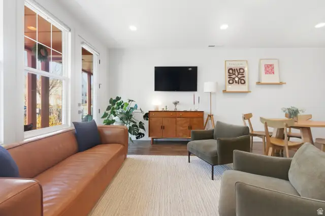 11171 S Kestrel Rise Rd, South Jordan, UT 84009 - #3