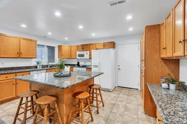 517 S 1040 E, American Fork, UT 84003 - #2