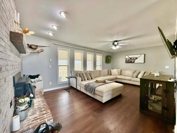 4462 S Vernal Ave, Vernal, UT 84078