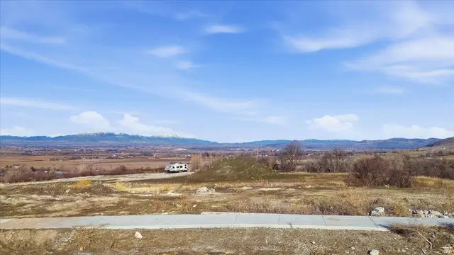 697 Cherry Pkwy #14, Richmond, UT 84333 - #1