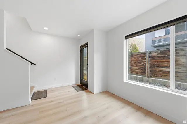 351 W 800 N #9, Salt Lake City, UT 84103 - #3