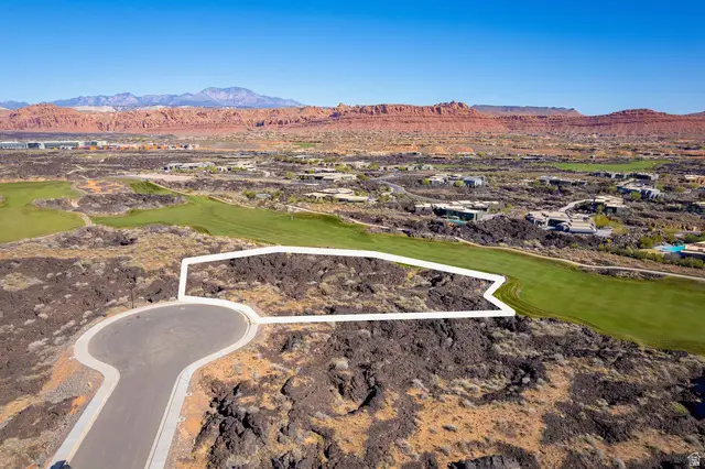 2447 South Village Dr #8, Santa Clara, UT 84765 - #3