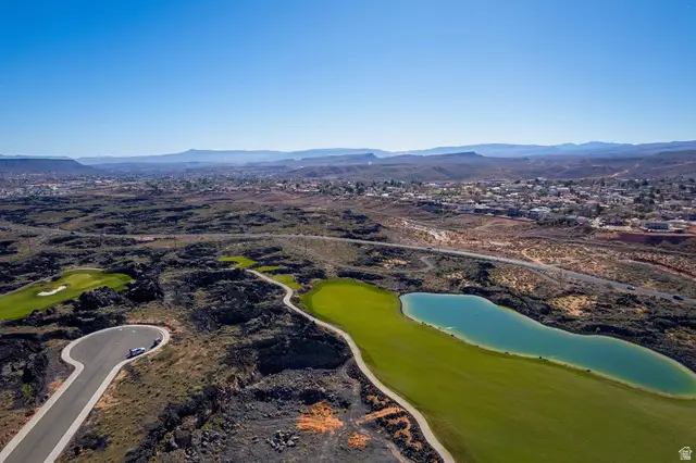 2427 Phil Smith Ct #18, Santa Clara, UT 84765 - #1