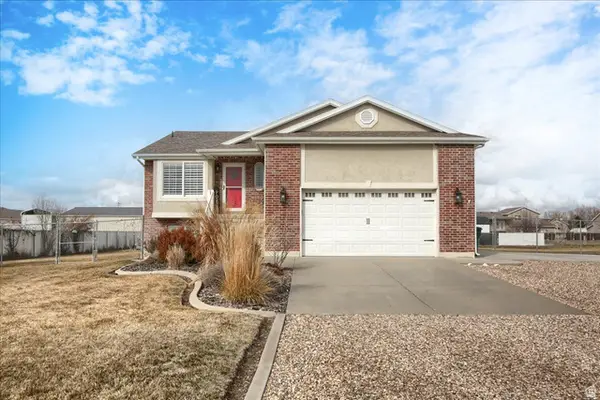 6242 W 5950 S, Hooper, UT 84315