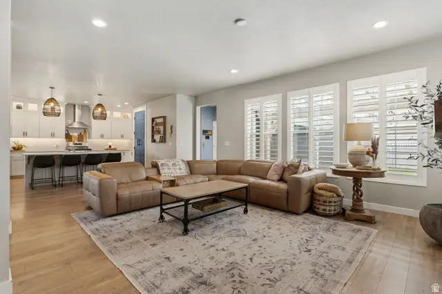 11656 S Moring Point Way #572, South Jordan, UT 84009 - #3