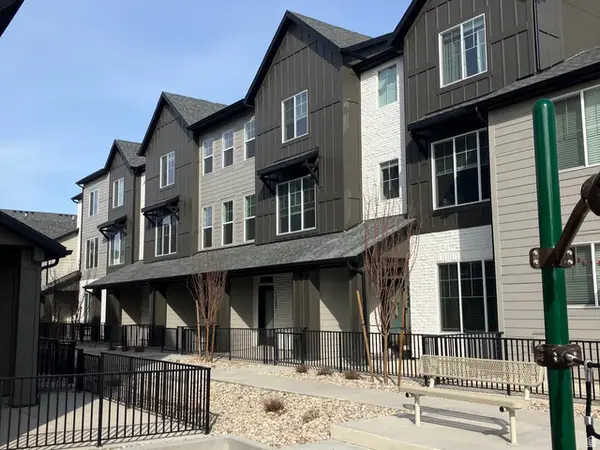 1153 N Meridian Ln #120, North Salt Lake, UT 84054