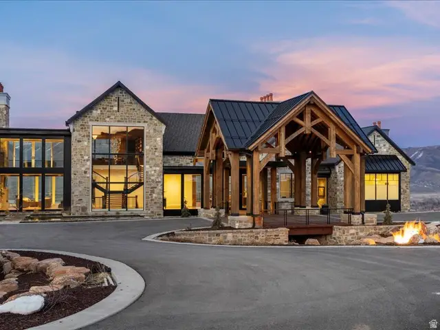 5734 E Lewis Point Cir, Huntsville, UT 84317 - #3