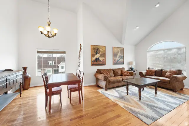 2232 E Lone Eagle Ln S, Sandy, UT 84092 - #3