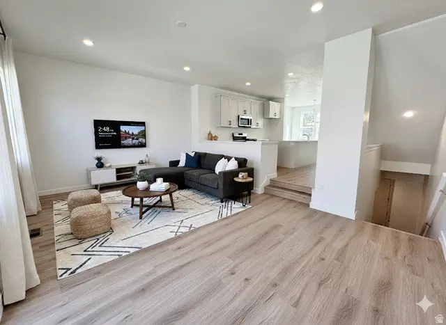 1650 N Main St, Layton, UT 84041 - #3