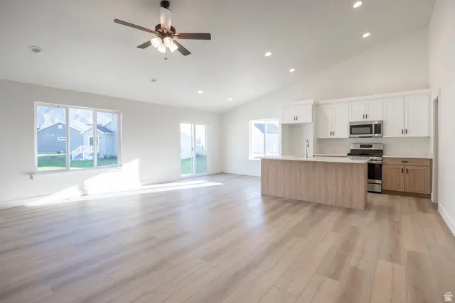 225 W 500 N, Santaquin, UT 84655 - #3