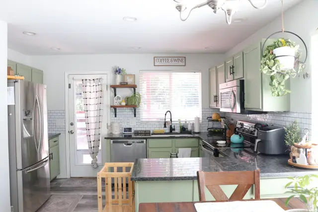 1648 Dawson Ln, Tooele, UT 84074 - #2