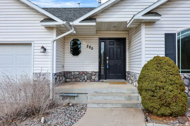 265 Canyon Rd, Providence, UT 84332 - #3