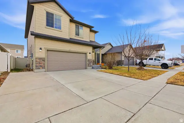 1542 E Shadow Dr, Eagle Mountain, UT 84005 - #1
