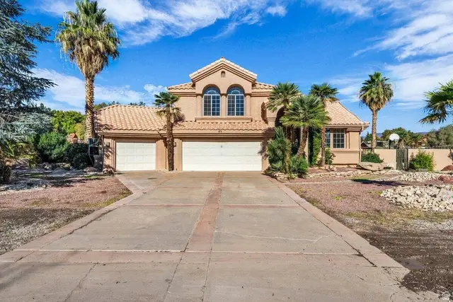 85 E 400 N, Hurricane, UT 84737 - #1