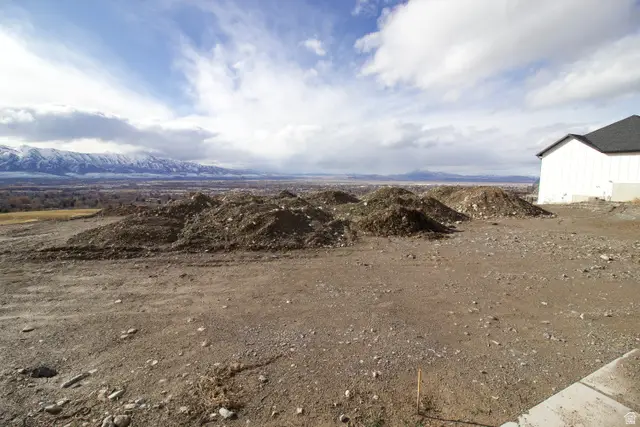 129 N Sherwood Dr #5, Providence, UT 84332 - #1