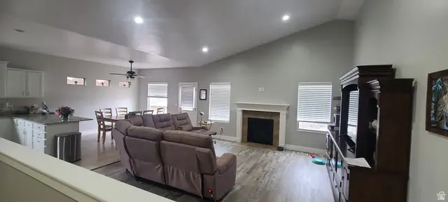 8949 S Soliai Cir W, West Jordan, UT 84081 - #2