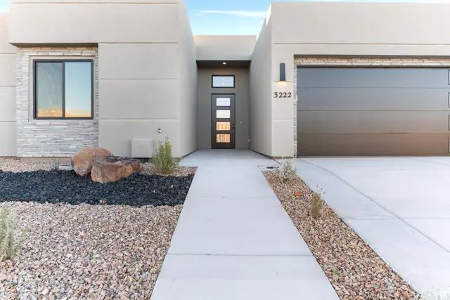 3222 S Hideaway Pl, Hurricane, UT 84737 - #3