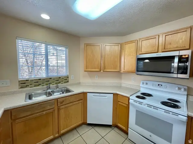 3185 Matisse Ln #F 7, West Valley City, UT 84119 - #3