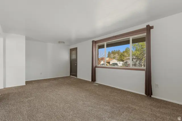 6618 S Dixie Dr, West Jordan, UT 84084 - #3