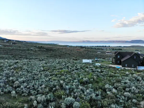 3530 S Sweetwater Pkwy #54, Garden City, UT 84028