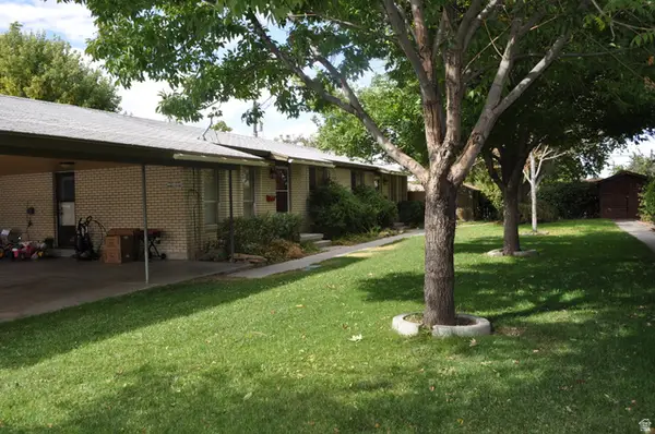 332 W Harvard Dr, Midvale, UT 84047