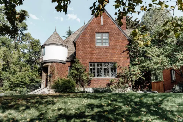 1306 E Harvard Ave S, Salt Lake City, UT 84105 - #2