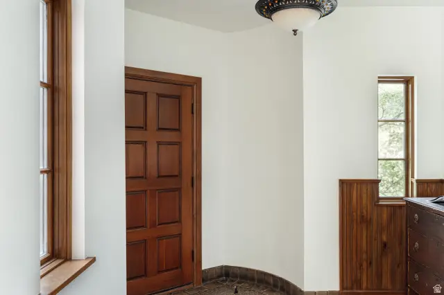 1306 E Harvard Ave S, Salt Lake City, UT 84105 - #3