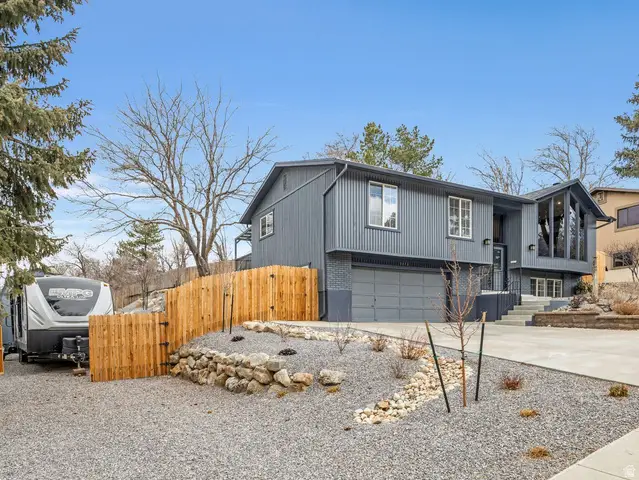 9078 S Daybreak Dr, Sandy, UT 84093 - #2