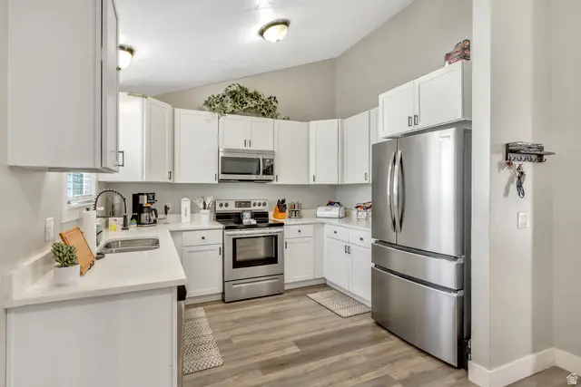 3410 S Greenmont Dr, West Valley City, UT 84120 - #3