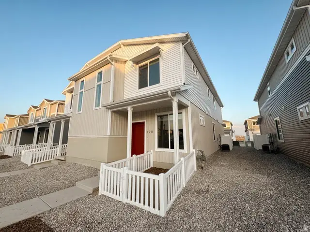 256 E Wood Duck Cv, Saratoga Springs, UT 84045 - #2