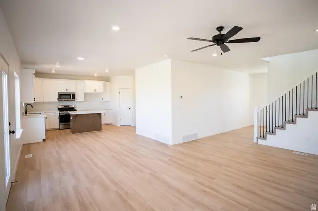 691 N 410 E Lot #13, Salem, UT 84653 - #3