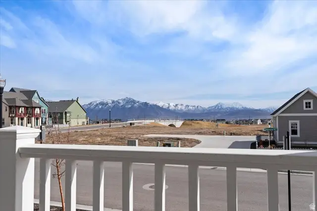 11442 S Watercourse Rd, South Jordan, UT 84009 - #3
