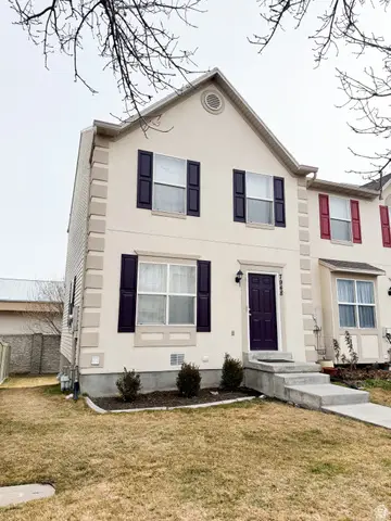 7948 N Dundee Dr, Eagle Mountain, UT 84005