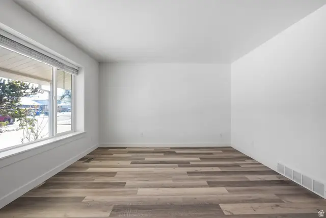 4248 S King Arthur Dr W, West Valley City, UT 84119 - #3