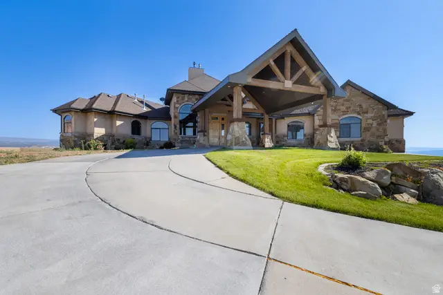 2849 W 1800 S, Vernal, UT 84078 - #1