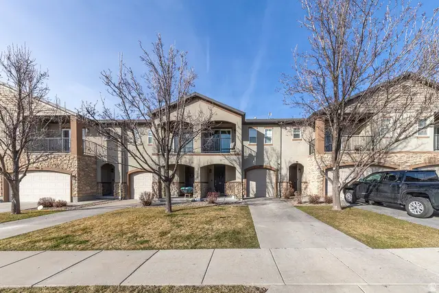 292 W 680 N, Centerville, UT 84014 - #3