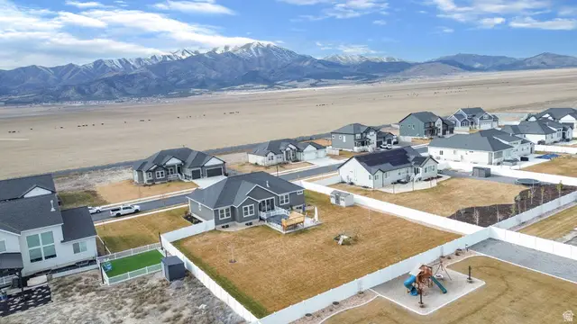 4868 N Canaan Peak Dr, Eagle Mountain, UT 84005 - #3