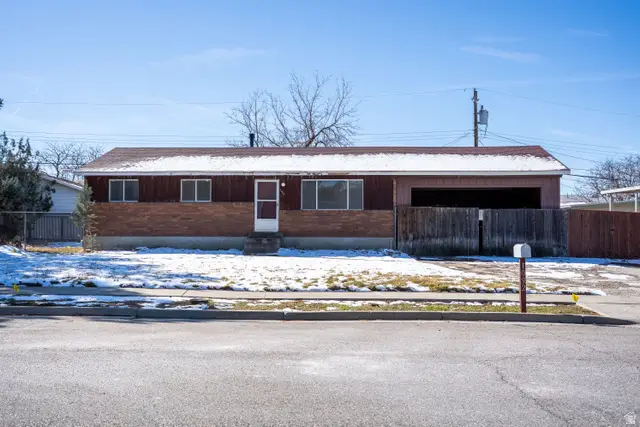 1092 E Platinum Way, Sandy, UT 84094 - #1