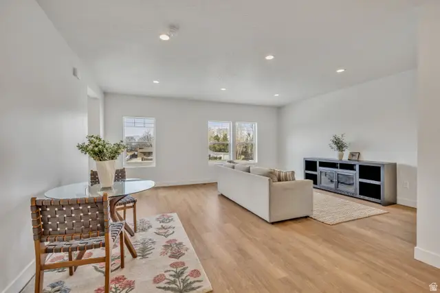 330 E 7635 S, Sandy, UT 84047 - #2