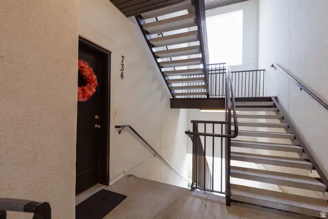 714 N 380 St W, Vineyard, UT 84059 - #3