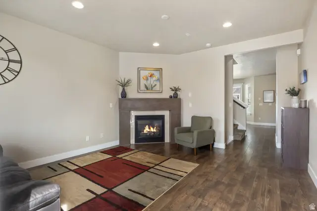 6891 S Suzanne Dr W, Midvale, UT 84047 - #3