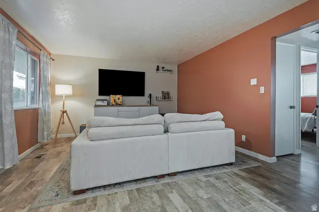 2033 E 2700 S #1, Salt Lake City, UT 84109 - #3