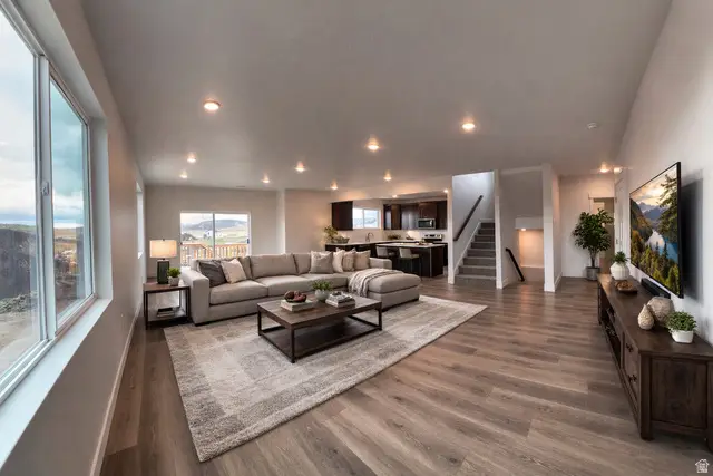 166 E Sailors Way Ln #9, Garden City, UT 84028 - #2