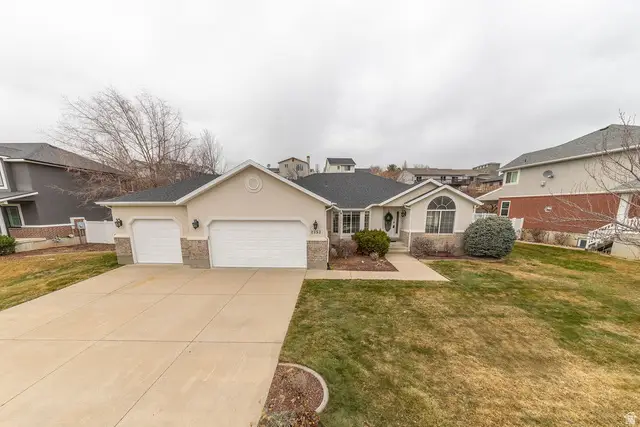 2353 Canyon View Dr, Layton, UT 84040 - #3